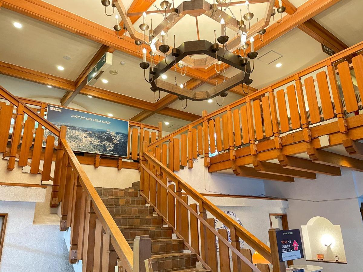 Hotel Sankt Moritz Shiga Shimotakai Экстерьер фото