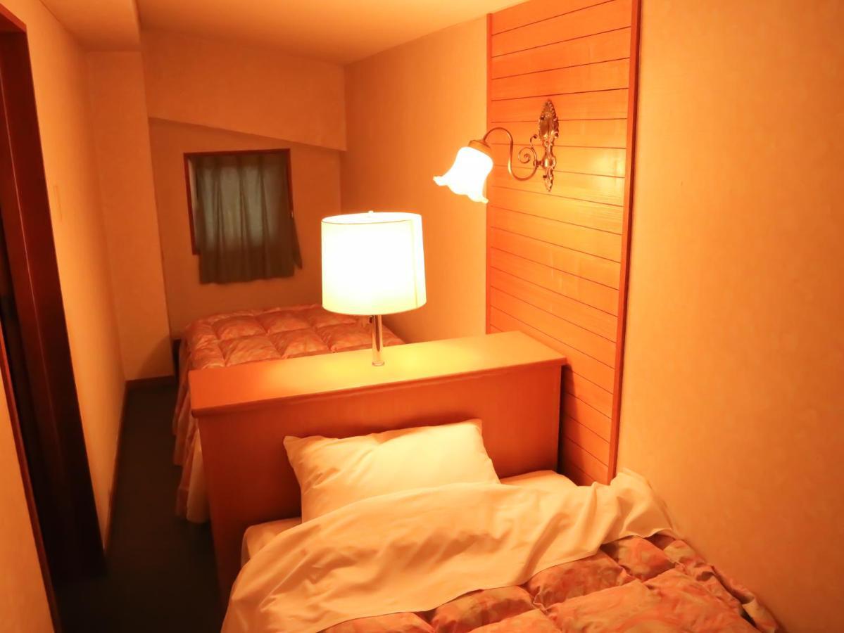 Hotel Sankt Moritz Shiga Shimotakai Экстерьер фото
