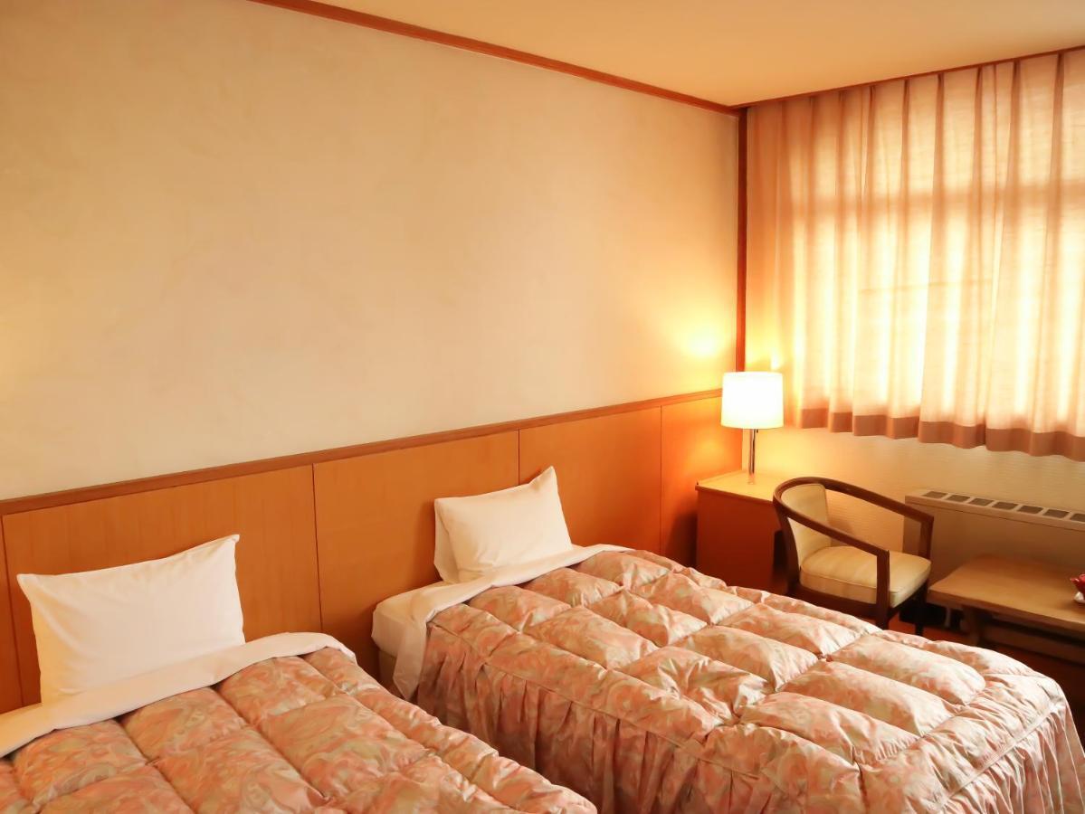 Hotel Sankt Moritz Shiga Shimotakai Экстерьер фото