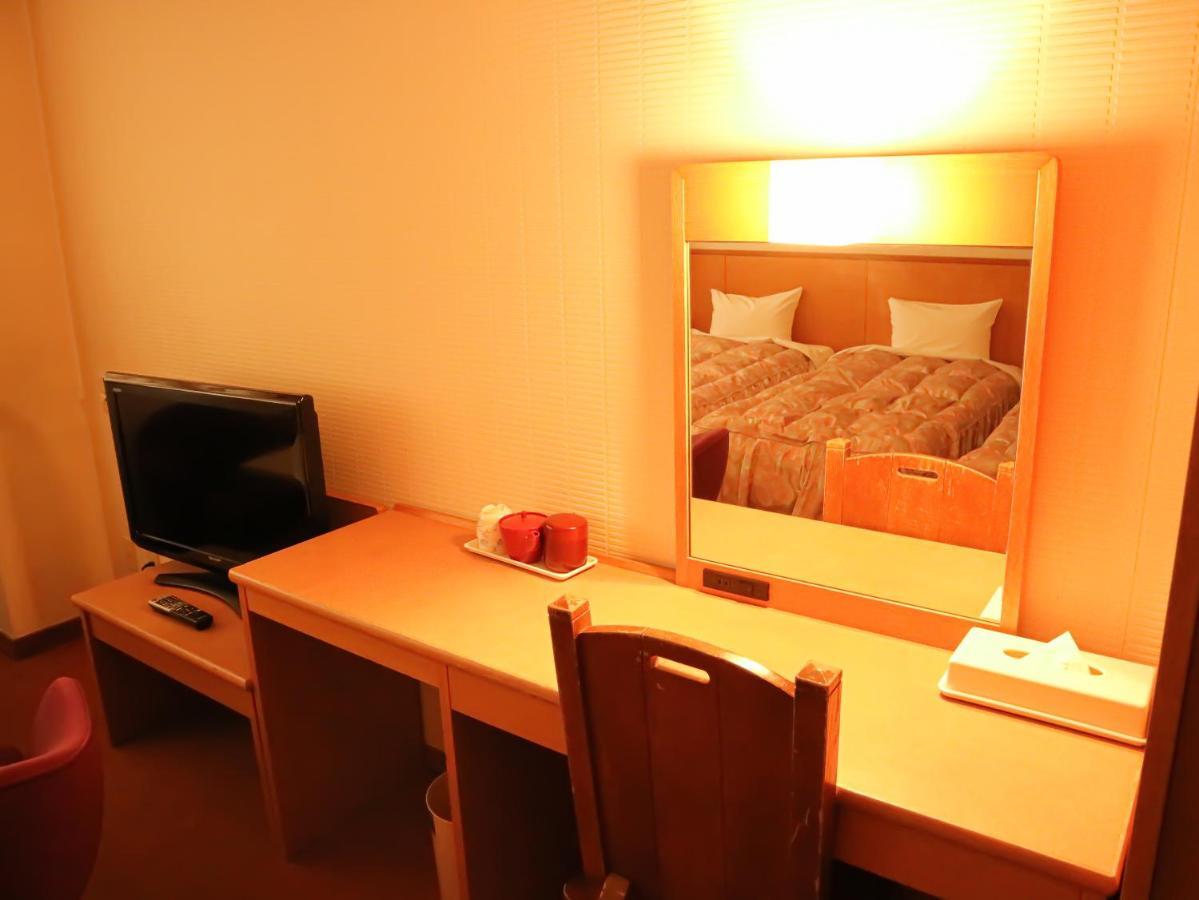 Hotel Sankt Moritz Shiga Shimotakai Экстерьер фото