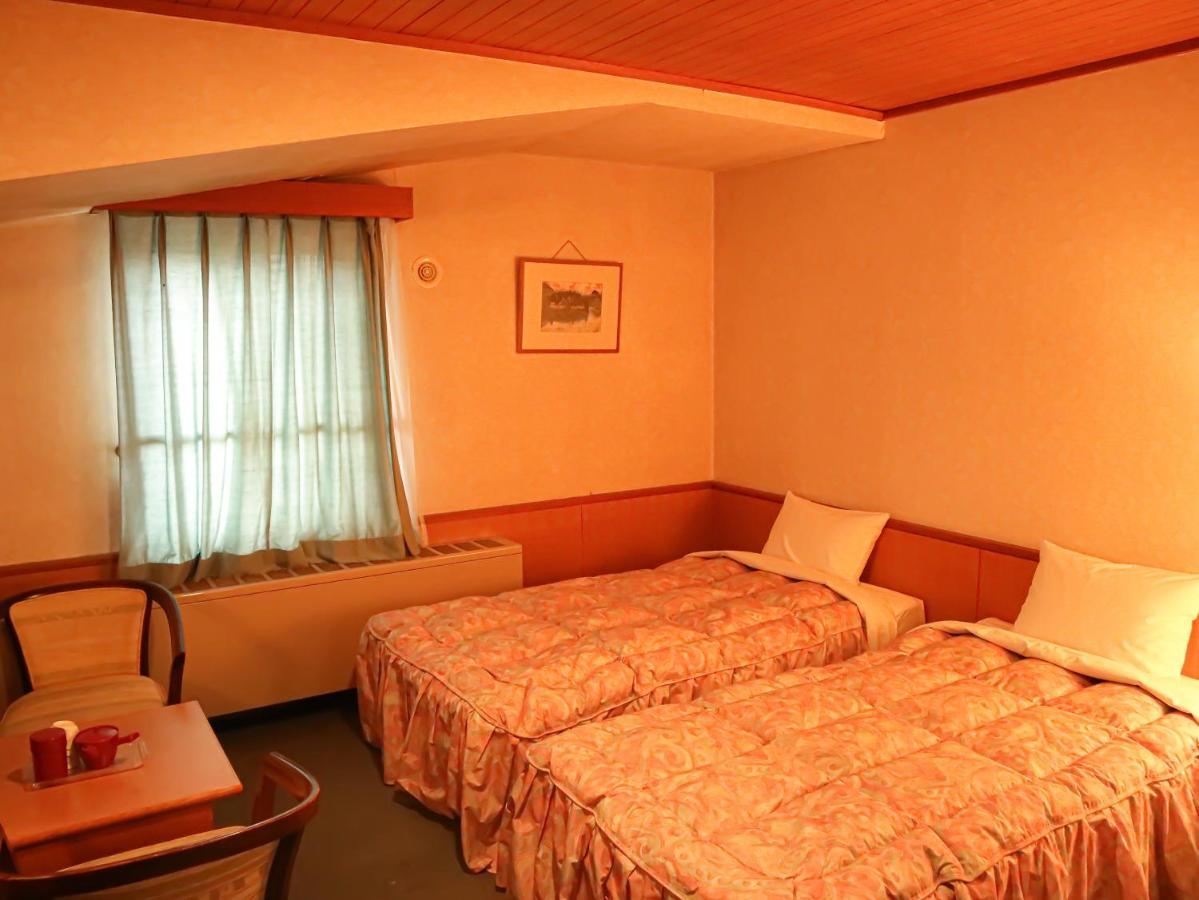 Hotel Sankt Moritz Shiga Shimotakai Экстерьер фото