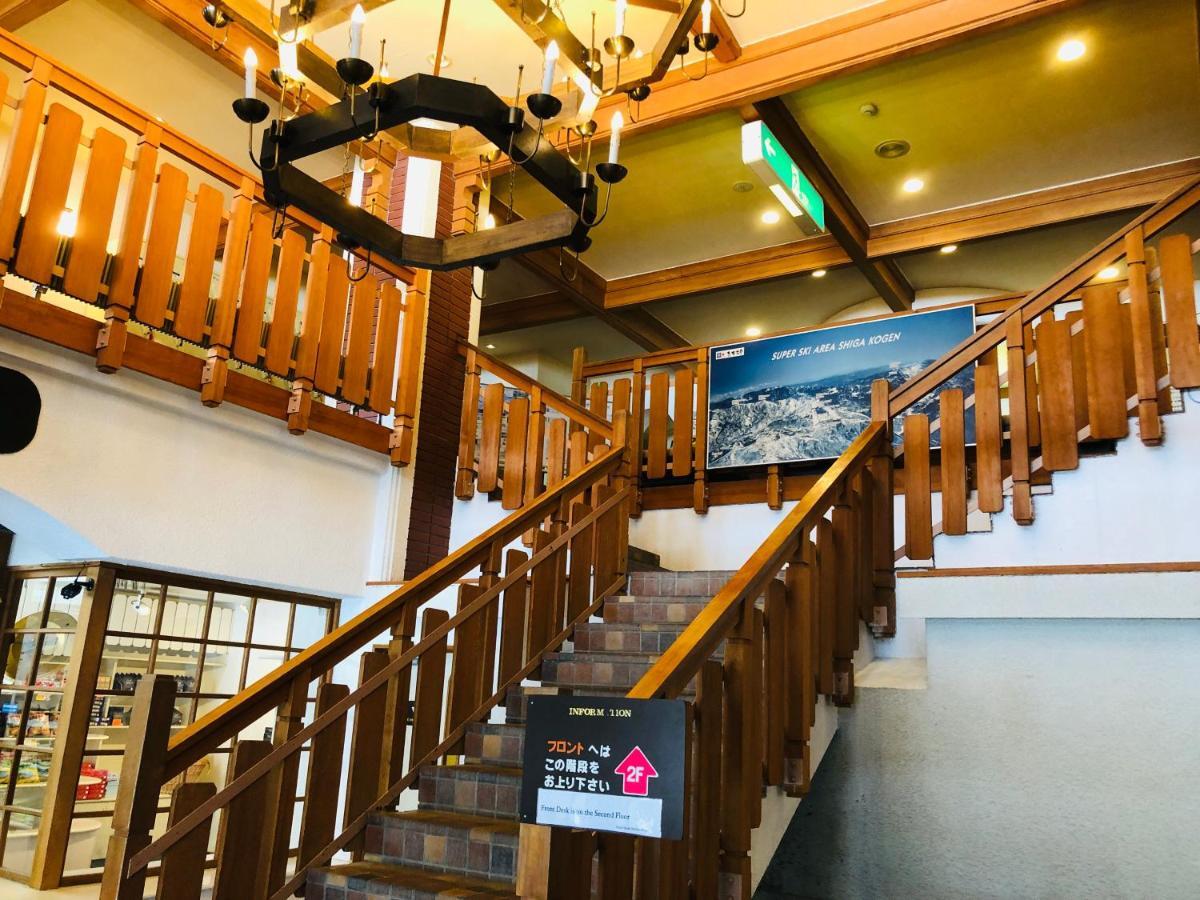 Hotel Sankt Moritz Shiga Shimotakai Экстерьер фото