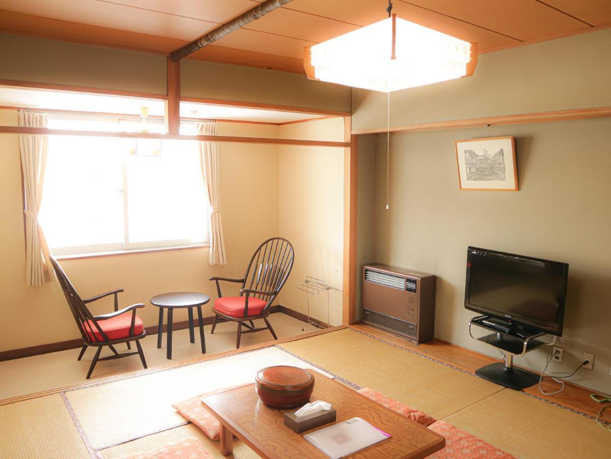 Hotel Sankt Moritz Shiga Shimotakai Экстерьер фото